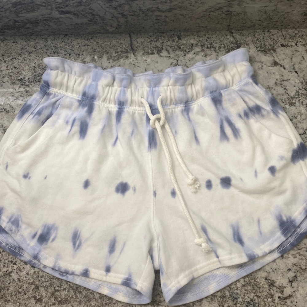 Target Universal Thread Shorts - Picture 1 of 4
